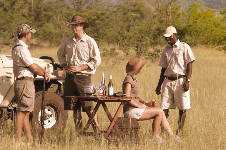 Safari Wear Clothing- Packing Advice and Top Tips From a Tanzania Tour Operator